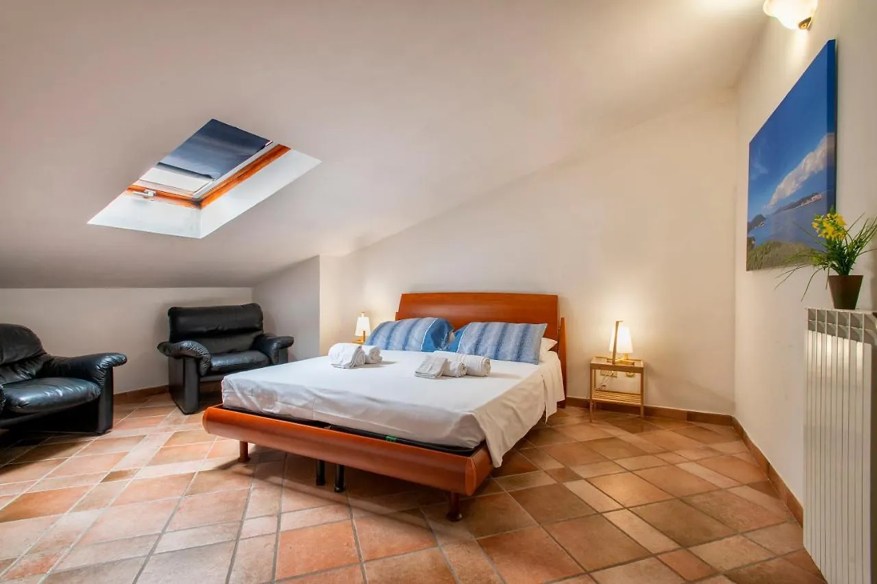 Apartment Alghero Gilbert Ferret Italy