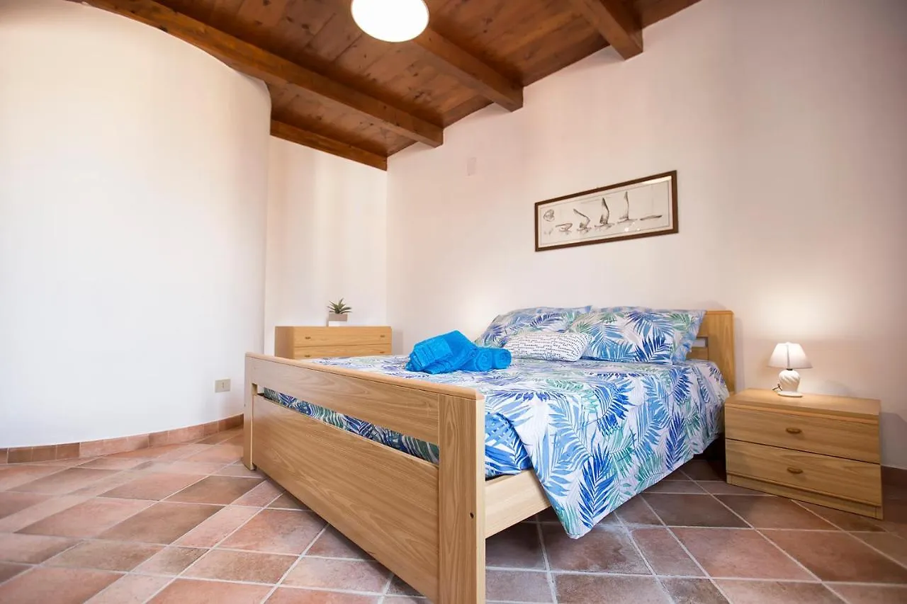 Apartment Alghero Gilbert Ferret Italy
